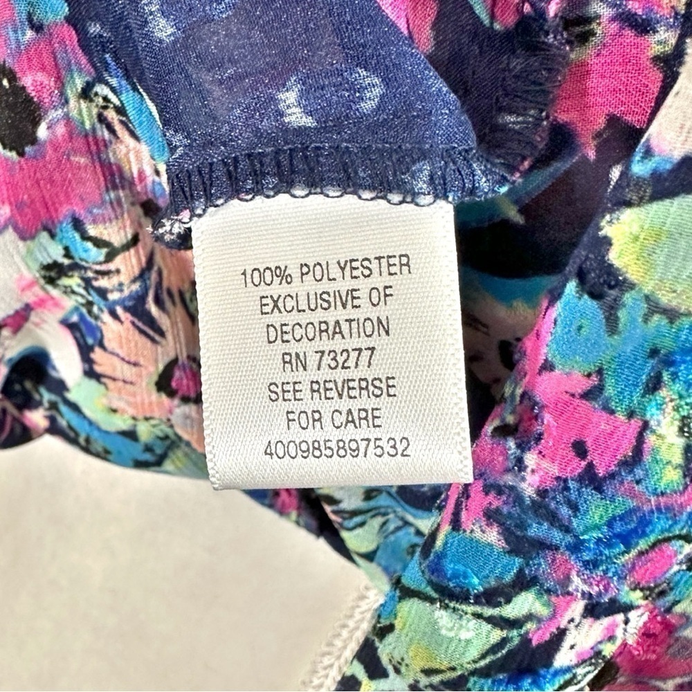 🌸NWT- Candies- Navy Floral Sheer 3/4 Sleeve Tunic- Size M - Picture 6 of 8